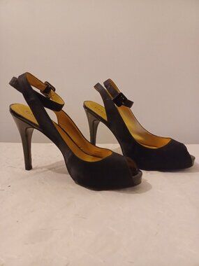 Guess Satin ankle strap pump
